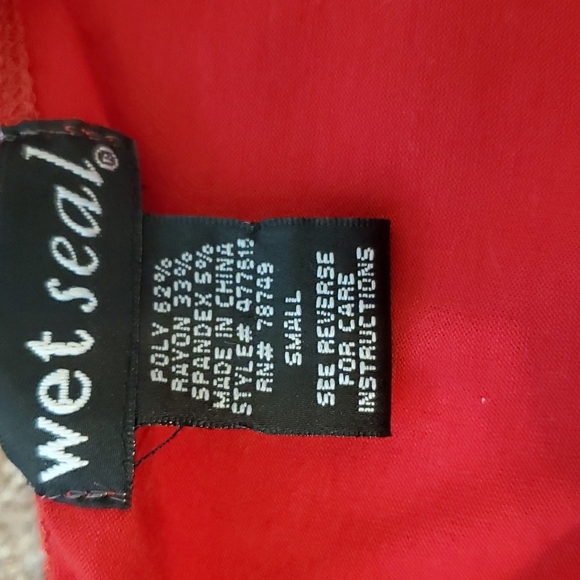 Dress - Picture 4 of 4